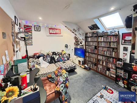2 bedroom Apartment for sale in Butlers View Boothtown, Halifax, HX3 6PB