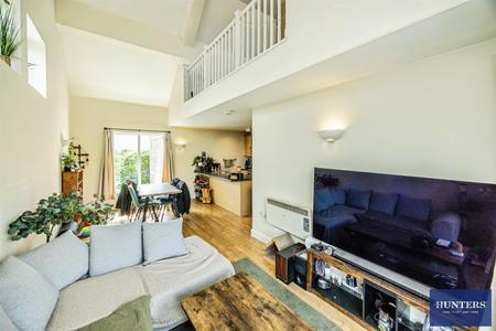 3 bedroom House for sale in North Park, King Cross Street, Halifax, HX1 2HH