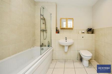 3 bedroom House for sale in North Park, King Cross Street, Halifax, HX1 2HH
