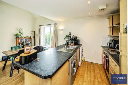 3 bedroom House for sale in North Park, King Cross Street, Halifax, HX1 2HH