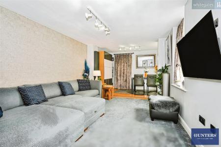 2 bedroom Apartment for sale in McCrea Apartments, Emily Way, Halifax, HX1 2NS