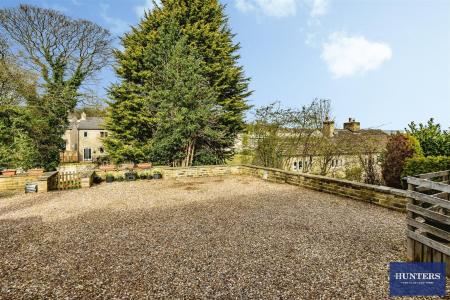 2 bedroom Terraced House for sale in Delf Hill Brighouse, HD6 3NL