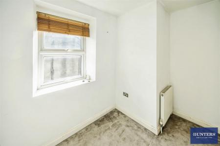 2 bedroom Terraced House for sale in Delf Hill Brighouse, HD6 3NL