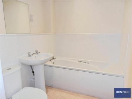 2 bedroom Apartment for sale in Calder Edge, Trooper Lane Halifax, HX3 9LS