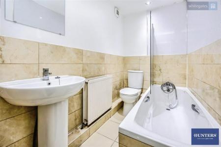 2 bedroom End of terrace house for sale in Wheatley Lane, Lee Mount, Halifax