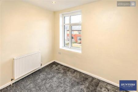 2 bedroom End of terrace house for sale in Wheatley Lane, Lee Mount, Halifax