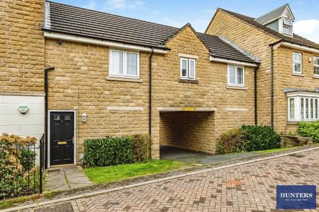 2 bedroom House for sale in Worsted Close Halifax, HX1 4RS