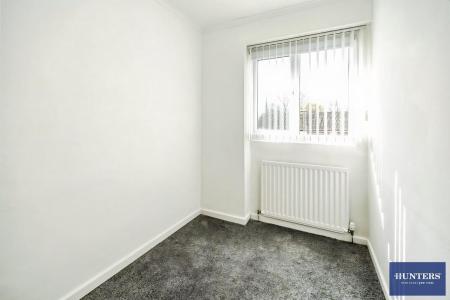 3 bedroom Terraced House for sale in Brickfield Lane Halifax, HX2 9AU