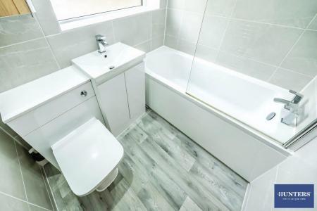 3 bedroom Terraced House for sale in Brickfield Lane Halifax, HX2 9AU