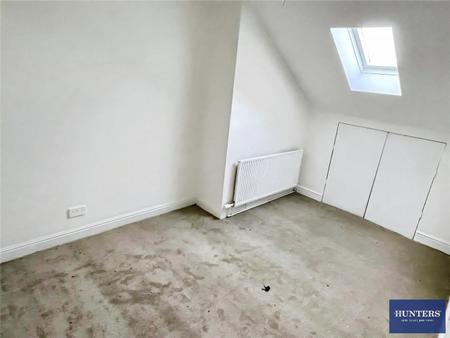3 bedroom Terraced House for sale in Chestnut Street, Halifax, HX1 3QS