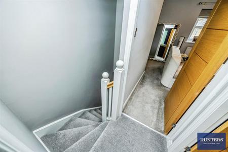 2 bedroom House for sale in Oliver Meadows Elland, HX5 9HA