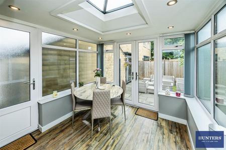 2 bedroom House for sale in Oliver Meadows Elland, HX5 9HA