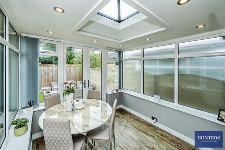 2 bedroom House for sale in Oliver Meadows Elland, HX5 9HA