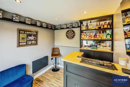 2 bedroom House for sale in Oliver Meadows Elland, HX5 9HA