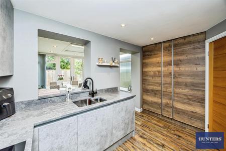 2 bedroom House for sale in Oliver Meadows Elland, HX5 9HA