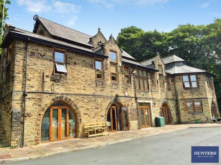 1 bedroom Apartment for sale in Beaconsfield House, Off Bennett Lane, Halifax