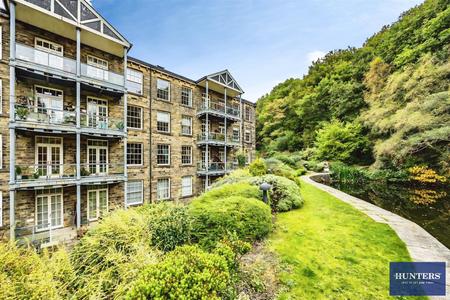 3 bedroom Apartment for sale in Colne, Barkinsland Mill, Barkinsland, Halifax, HX4 0HQ