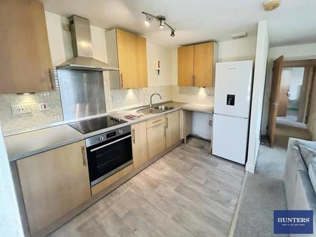 2 bedroom Apartment to let in Queensway, Halifax HX1