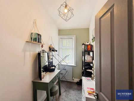 3 bedroom Terraced House to let in Rose Place, Luddendenfoot, Halifax, HX2