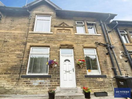 3 bedroom Terraced House to let in Rose Place, Luddendenfoot, Halifax, HX2