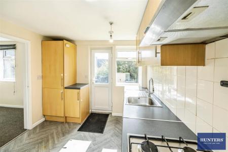 3 bedroom Terraced House for sale in Woodbrook Place Mixenden, Halifax, HX2 8QA