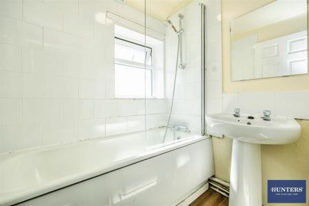 3 bedroom Terraced House for sale in Woodbrook Place Mixenden, Halifax, HX2 8QA