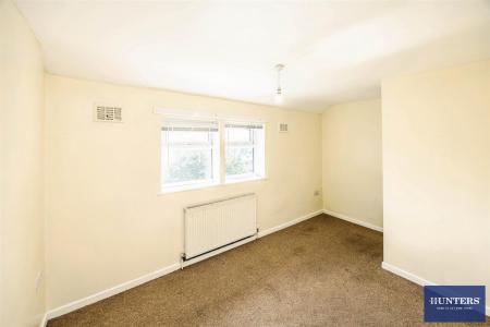 3 bedroom Terraced House for sale in Woodbrook Place Mixenden, Halifax, HX2 8QA