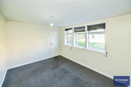 3 bedroom Terraced House for sale in Woodbrook Place Mixenden, Halifax, HX2 8QA