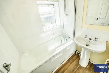 3 bedroom Terraced House for sale in Woodbrook Place Mixenden, Halifax, HX2 8QA