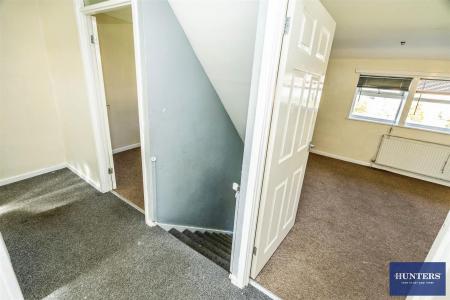 3 bedroom Terraced House for sale in Woodbrook Place Mixenden, Halifax, HX2 8QA