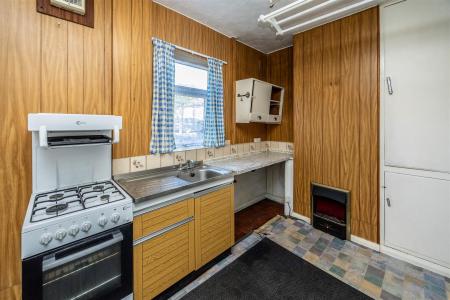 3 bedroom House for sale in Beechwood Drive, Halifax, HX2 9AS