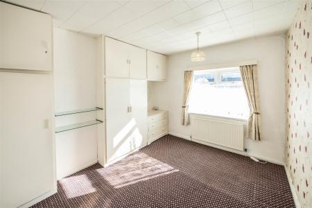 3 bedroom House for sale in Beechwood Drive, Halifax, HX2 9AS