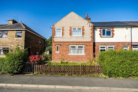 3 bedroom House for sale in Beechwood Drive, Halifax, HX2 9AS