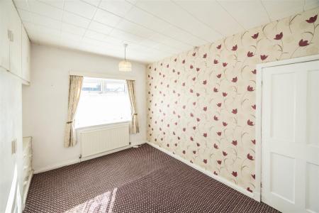 3 bedroom House for sale in Beechwood Drive, Halifax, HX2 9AS