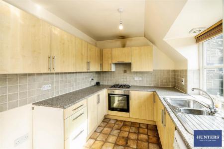 2 bedroom Flat for sale in Olivia Court, Chester Road Boothtown, Halifax, HX3 6LN