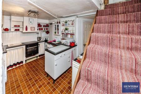 2 bedroom Terraced House for sale in King Cross Road, Halifax, HX1 3LN
