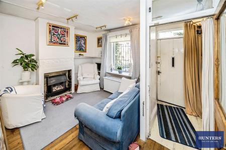2 bedroom Terraced House for sale in King Cross Road, Halifax, HX1 3LN