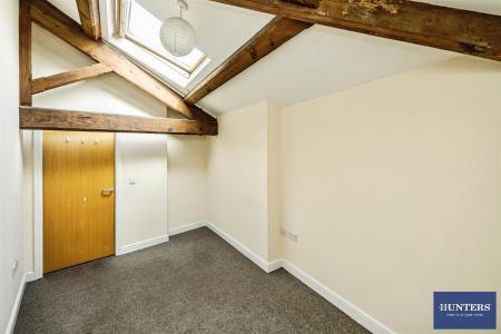 2 bedroom House for sale in Town Hall Street East, Halifax