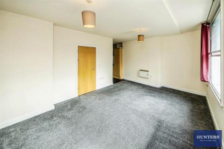 2 bedroom House for sale in Town Hall Street East, Halifax