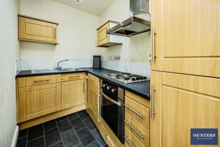 2 bedroom House for sale in Town Hall Street East, Halifax