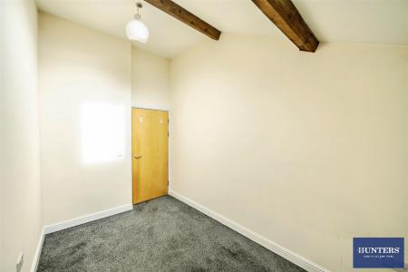 2 bedroom House for sale in Town Hall Street East, Halifax