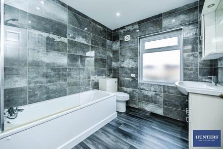 2 bedroom Terraced House to let in Wheatley Lane, Halifax HX3