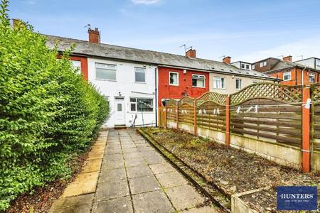 2 bedroom Terraced House to let in Wheatley Lane, Halifax HX3