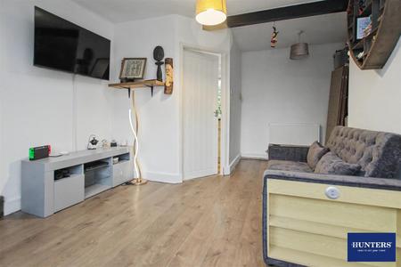 2 bedroom Terraced House for sale in Campbell Street, Queensbury, BD13 1AL