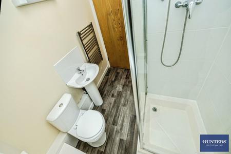 1 bedroom Flat for sale in Apartment, Crown Court Chambers 8-12, Crown Street, Halifax, HX1 1TW