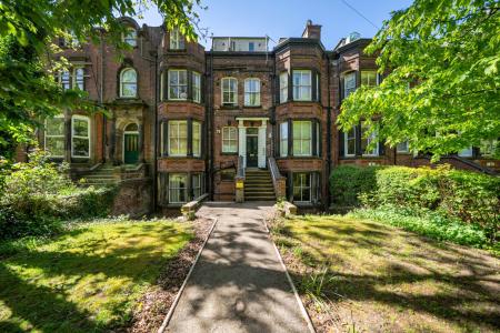 Moorland Road, Hyde Park, Leeds, LS6