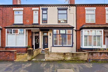Woodfield Road, Broadheath, Altrincham, Greater Manchester, WA14