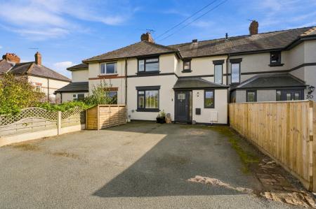Meadows Lane, Chester, Cheshire, CH4