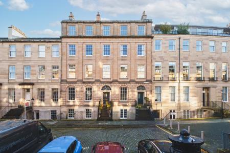 24/2 Fettes Row, New Town, Edinburgh, EH3