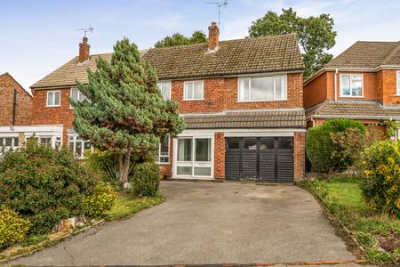 Featherstone Crescent, Shirley, Solihull, West Midlands, B90
